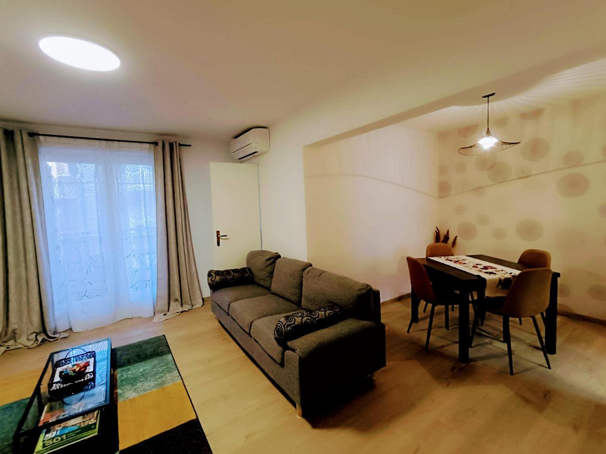 Porec Travel Stop Ngoại thất bức ảnh